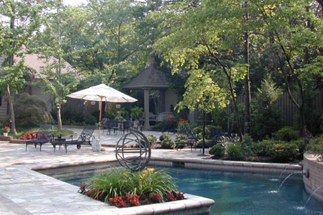 Rich-Way Landscape award winning landscape design in Collierville, TN.
