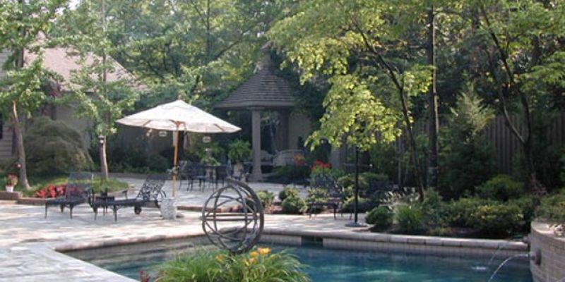 Rich-Way Landscape award winning landscape design in Collierville, TN.